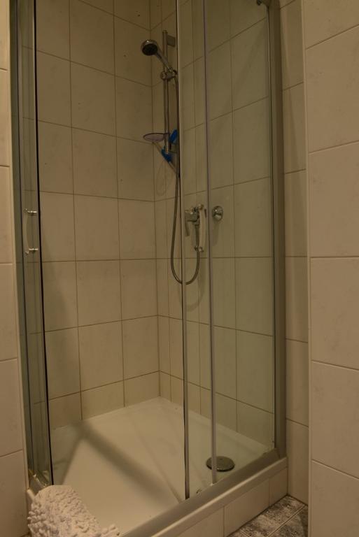 Monteur Und Messewohnung Rodgau Exterior photo